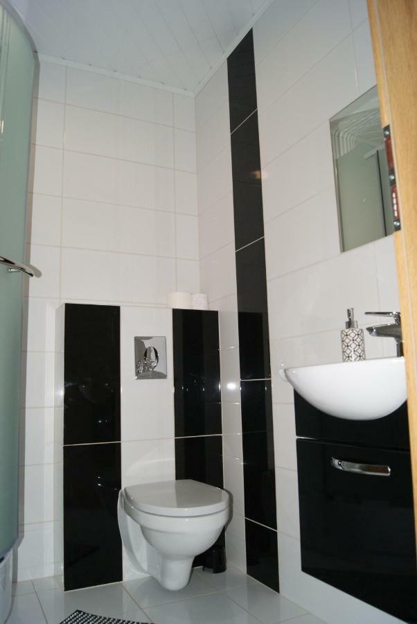 Pokoje Staromiejski Uniejów Exterior foto